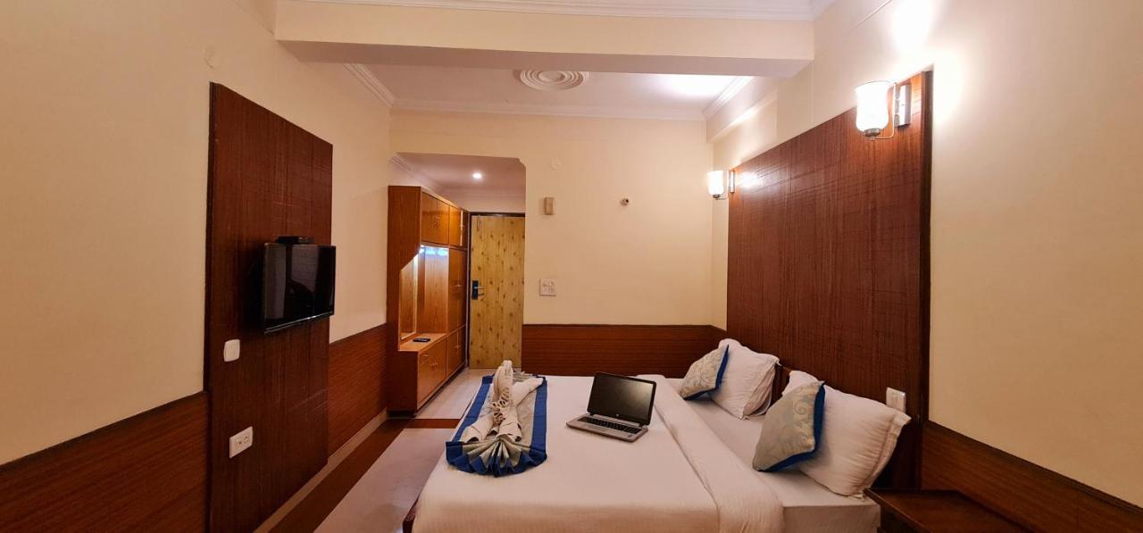 Hotel Samdupling Himalayan Brothers Дармсала Екстер'єр фото