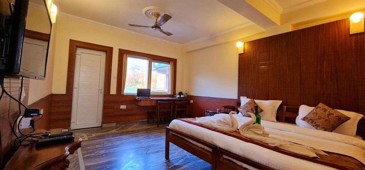 Hotel Samdupling Himalayan Brothers Дармсала Екстер'єр фото