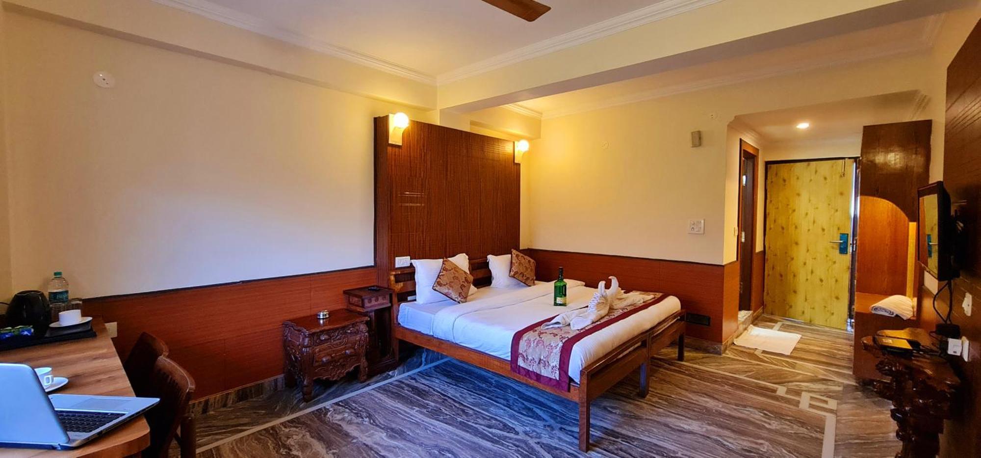 Hotel Samdupling Himalayan Brothers Дармсала Номер фото