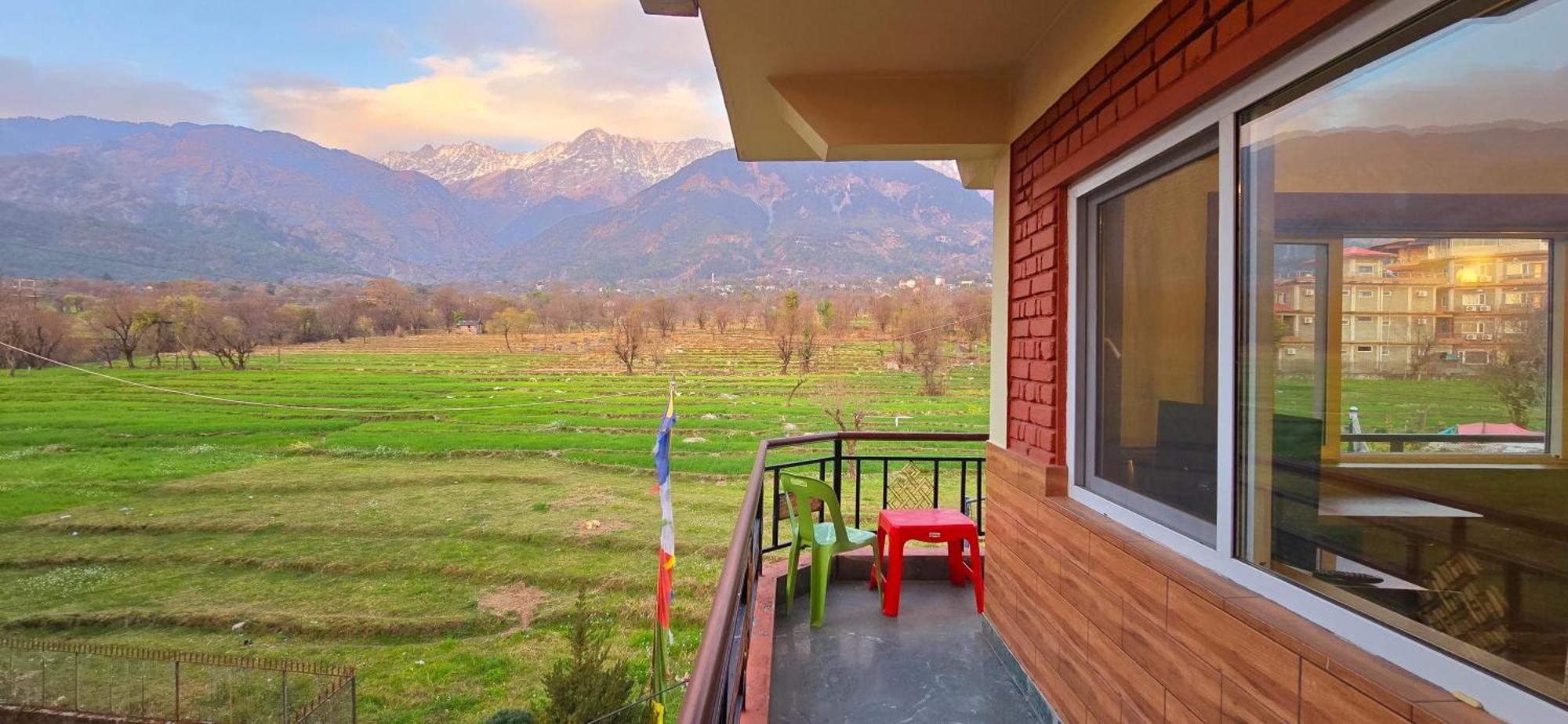 Hotel Samdupling Himalayan Brothers Дармсала Екстер'єр фото